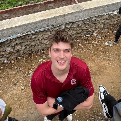 joshmit99's profile picture. Stanford ‘23