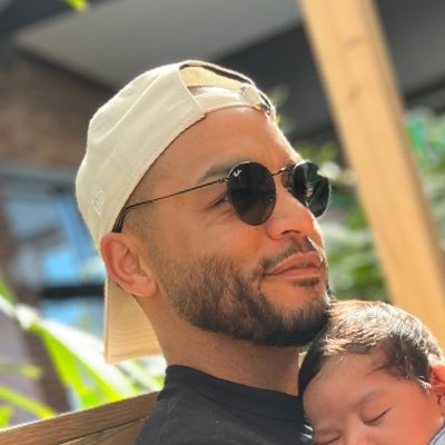 Finance & fitness POVs · 11+ years in investing · Less is More 💪🏾