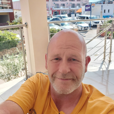 paton_gary58031's profile picture. Hello to you beautiful people. Just a Scottish guy  and be happy enjoy life the best we can🏴󠁧󠁢󠁳󠁣󠁴󠁿