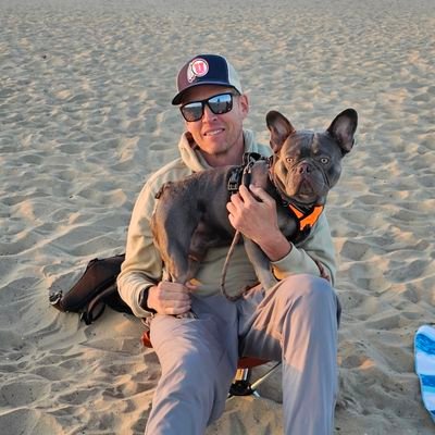 Lead Editor & Columnist at Utah Man Sports.
Father. Girl Dad. Outdoor junkie. Foodie. Dog lover. Amateur photog. Utah fan.
#GoUtes