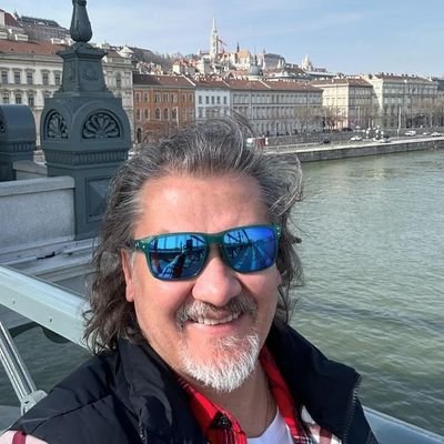 🦴 Orthopedic Surgeon | 💬 Fixing bones & cracking smiles
🏥 Passionate about mobility, precision, and patient care
✈️ Traveler • 📚 Lifelong Learner • ☕ Coffe.