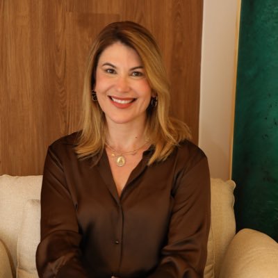 Secretária de Governança e Sustentabilidade de Saquarema Prefeita de Saquarema (2017 - 2024) Mestre em Adm. Pública FGV 🎓 Mãe da Isa e do Enrico ❤️