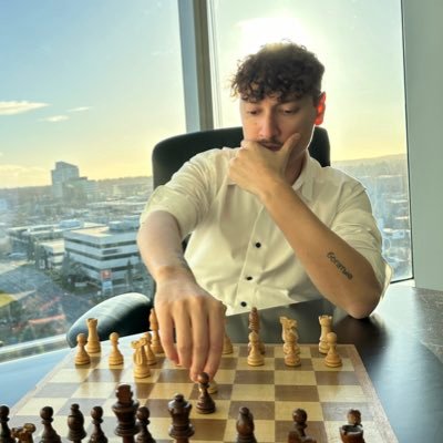 Private equity sr associate focused on quality compounders on my free time