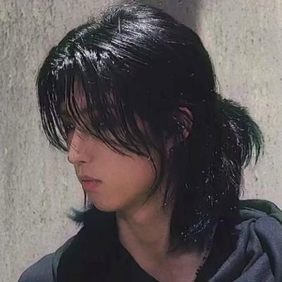 k_ingdom_'s profile picture. 444