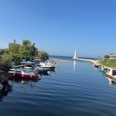 glsr75's profile picture. Hayata gülümse ki hayatta sana gülsün😂😂😂😂