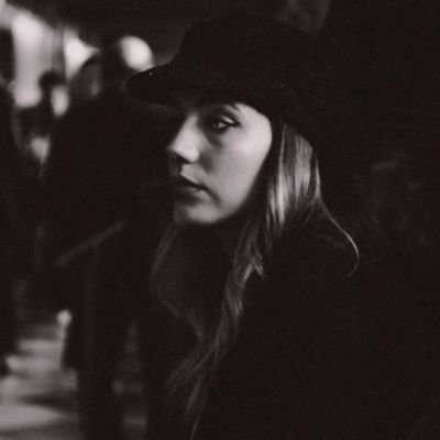 SerenellaBozh's profile picture. Redattrice di Almanacco Cinema.
Autrice e soundscape composer. Raccontare è il mio modo di abitare il mondo.