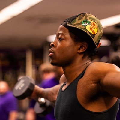 @LeBronMorgan_