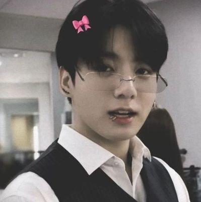 𝔽𝕦𝕥𝕦𝕣𝕖'𝕤 𝕘𝕠𝕟𝕟𝕒 𝕓𝕖 𝕠𝕜𝕒𝕪 ...
INFP ... Fan account ...
@bts_twt | @stray_kids | @enhypen_members |
اگه تو فنوار شرکت میکنی فالو نکن ❌️