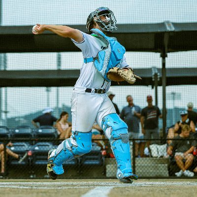 2028 C/RHP 🇨🇦Fieldhouse Pirates | 🇺🇸Prime American15U
📚 GPA 4.2 | Northern Secondary (Toronto)
⚾ EV 91.7 | Pop 2.07 | 6’ 195lbs
📧 heodaeyul@gmail.com