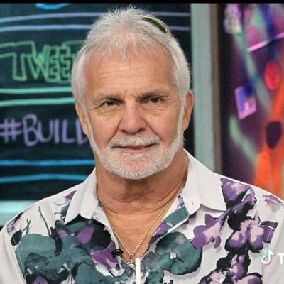 knives52068's profile picture. I'm a independent contractor