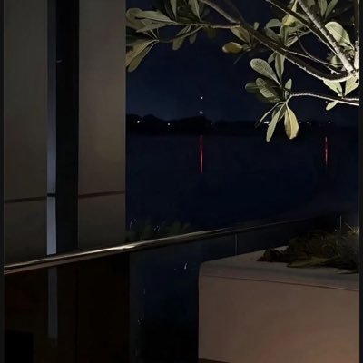 «و الذي تخفيه في صدرك بادٍ عند الله، و الله كافيك عن الجميع»