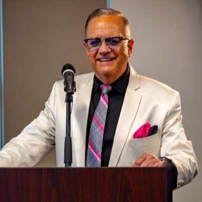 Boreinrac's profile picture. Feature Personality at 800 CHAB Radio in Moose Jaw, Saskatchewan.