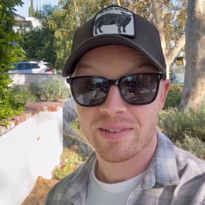 yapping about random shit | @milkovichtits