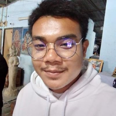 EyeKhu60734's profile picture. 