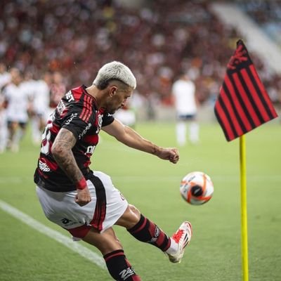 Quer saber tudo que a FlaTwitter anda Falando segue agente.
seguiremos todos de Volta 🔄
RNsegueRN ❤🖤