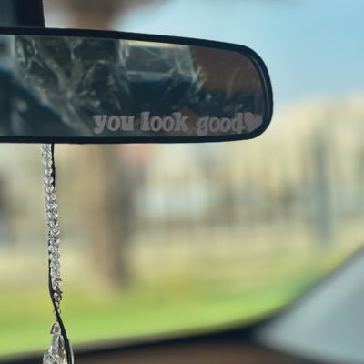 أن تكُـونَ حُراً يعني أن تكُـون على قيد الحـيـاة ⚖️ |