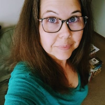 JESUS
Wife & Cat Mom
AVID READER
Music & Singing
80's/90s Kid
Natural Health/Truther