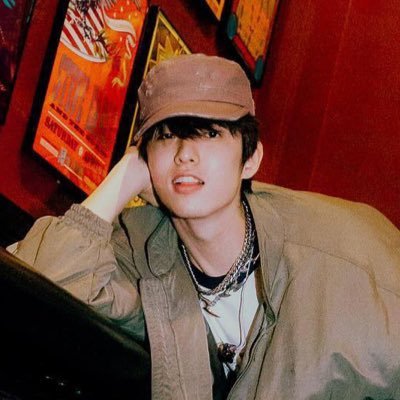 luna_0915eaJ's profile picture. 제형이의 강화유리항아리들님 중 하나❤️ #박제형 #eaJ #Jae 제형이의 Love myself를 기원함https://t.co/0w0WJ7C54X