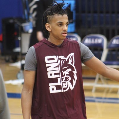 Plano Senior High School • Sophmore • 2027 | 3.8 GPA | 6’4”• SG | NCAA ID# 2406337949