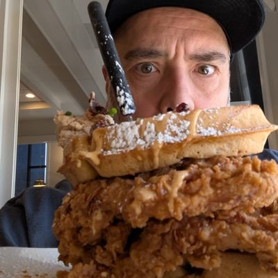 Bougie Grandpa and lover of White Sox, Bulls, Da Bears and WWE. Part time emcee, part time foodie, full time garbage man.