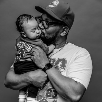 Husband. Options Trader. Sports. Moye Photography & Arts LLC. Photography - @Trevtheshooter IG - moyephotoartsllc