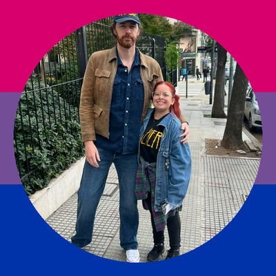 •22 - she/her
•perdidamente enamorada de Pedro Pascal
•🇦🇷
•Pedro, Hozier and MJ stan