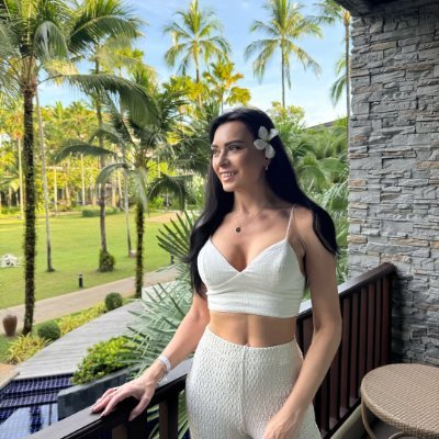 Bella519847's profile picture. 📍Miami, Florida 🇺🇸 | born in Czech soul 🇨🇿
Managing Partner at Demagro S.R.O