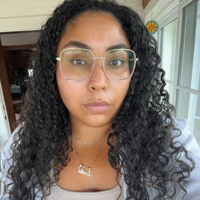 rogue anthropologist. afro bori black bori 🇵🇷Dr. Sarita 📝 dont get me started on empire and reality tv. 💖💚 they know my name where I claim @TEntreAguas