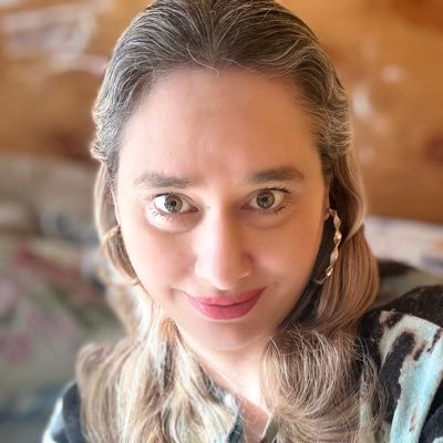 LlopisFrancesca's profile picture. amante de los animales , me encanta cocinar y fanatica de las redes sociales . feliz de la linda familia que tengo .