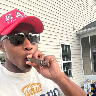 🎖🫡 |📍DMV | 👨👩👧👦 Blended family MVP | 1894 | 1911👌🏾♦️| 🎮 Gamer | ✈️ Travel | 🎶 Mixtape philosopher | Tweets = 40% facts, 60% my truth