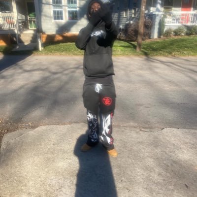 NMluhblac's profile picture. #NEW〽️ONEYBIGGEST