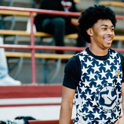 6’2 PG C/O 2027 AAU- HoopTech 16u Oregon Clay High School NCAA ID# 2301759230 antwoine.mister2@gmail.com #4193490991