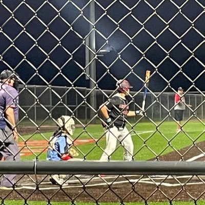 c/o 2029 Muskego high school ⚾️3rdbase/cacher/RPH/first base 🏀center/power forward 🏈nose guard/Dline