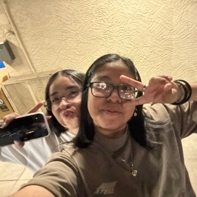 Az🌵🇲🇽23✨Ig:Esmeralda_Sanchez8 ✨Mutli kpop stan✨She/Her