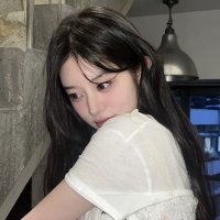ʚ nini ɞ (@jimsbuzzi) Twitter profile photo