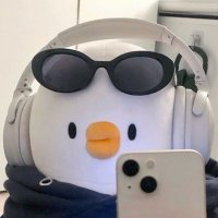 จะไม่เปลี่ยนชื่อจนจะหายปวดขา (@namelesszone_02) 's Twitter Profile