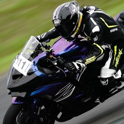 2023.9.29大型二輪免許取得週末バイク乗ってどっか行ってます 2023.9.30ZX4R納車2025.6.21パニガーレV4R増車インスタもよろしくお願いしますhttps://t.co/1J1auhIgpP