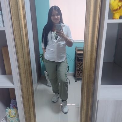 Mujer complicada, Mujer que vale la pena.
#TeamRomeh
#Teamtrebol🍀