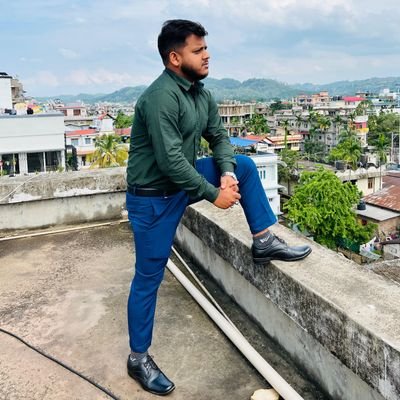 PranayDebnath15's profile picture. Critic