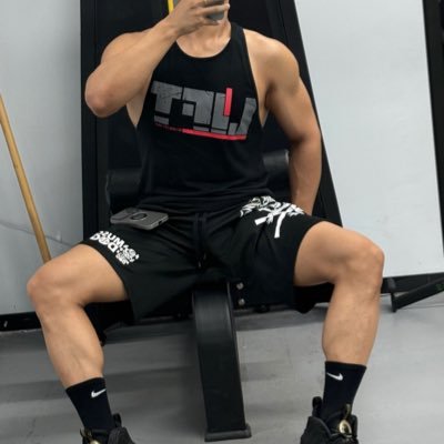 Asian porn actor ,183cm-73kg,⬇️,副号@hangin666,💰🈷️,🍆持久大🉑合作,订阅:https://t.co/ONVr9gTeCm ,https://t.co/sCummlrtDB,阻断、伟g、果冻等用品私信V:hangin0929