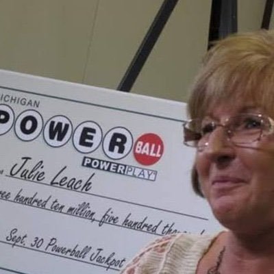 This is JULIE LEACH, the powerball lottery winner from Michigan. Am giving out $50.000 to my first 1k followers