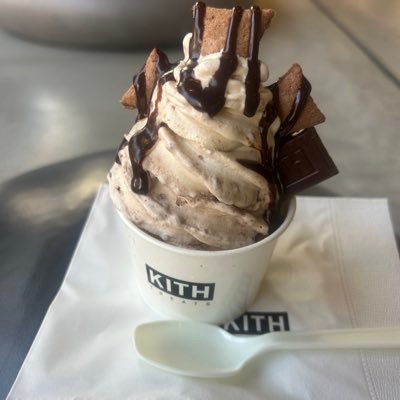 lamuse2012's profile picture. 韓国に美容と食だけに行く人