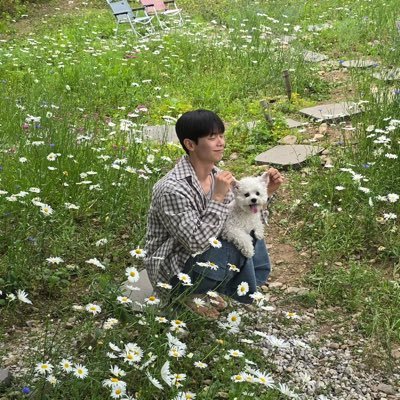 yechanalookatme's profile picture. 