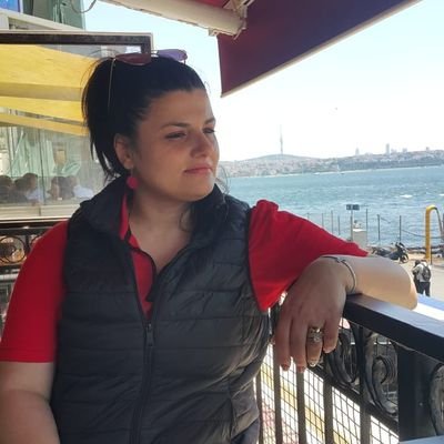 BinnurKara33511's profile picture. 