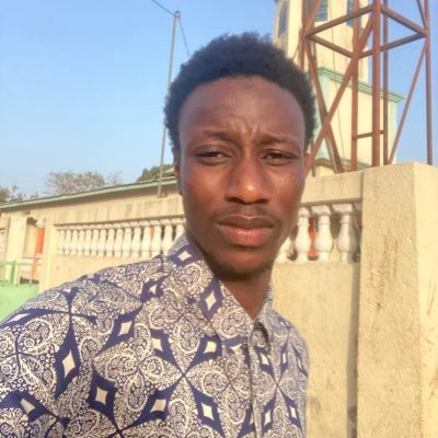 believer , not married , peace and love over everything 🙌🤍