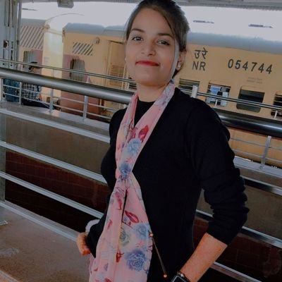 khus_komal's profile picture. 