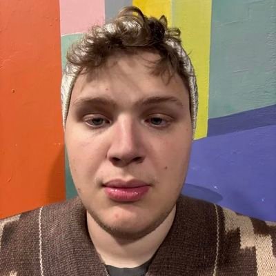 serchads's profile picture. gay lesbian bi anal non binary environmentalist 🌈 #pride #bodypositivity #QueerandProud #feminist #opentheborders #vaxxed 3x 💪❤️💅