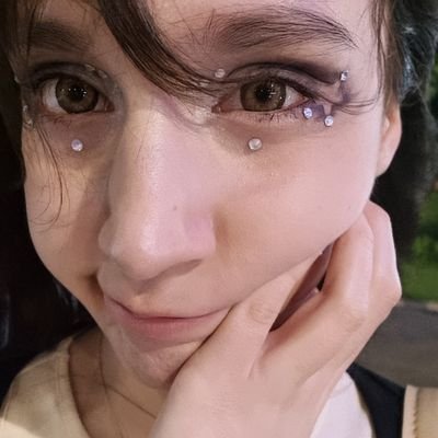 nikki_not_nii's profile picture. 
