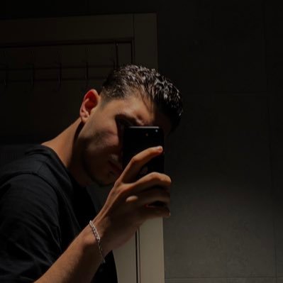 eren_ersarac's profile picture. 