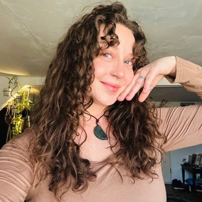 Hello there. I’m back on here now and bored hmu if you down to chat